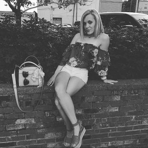 Meet your Posher, Paige